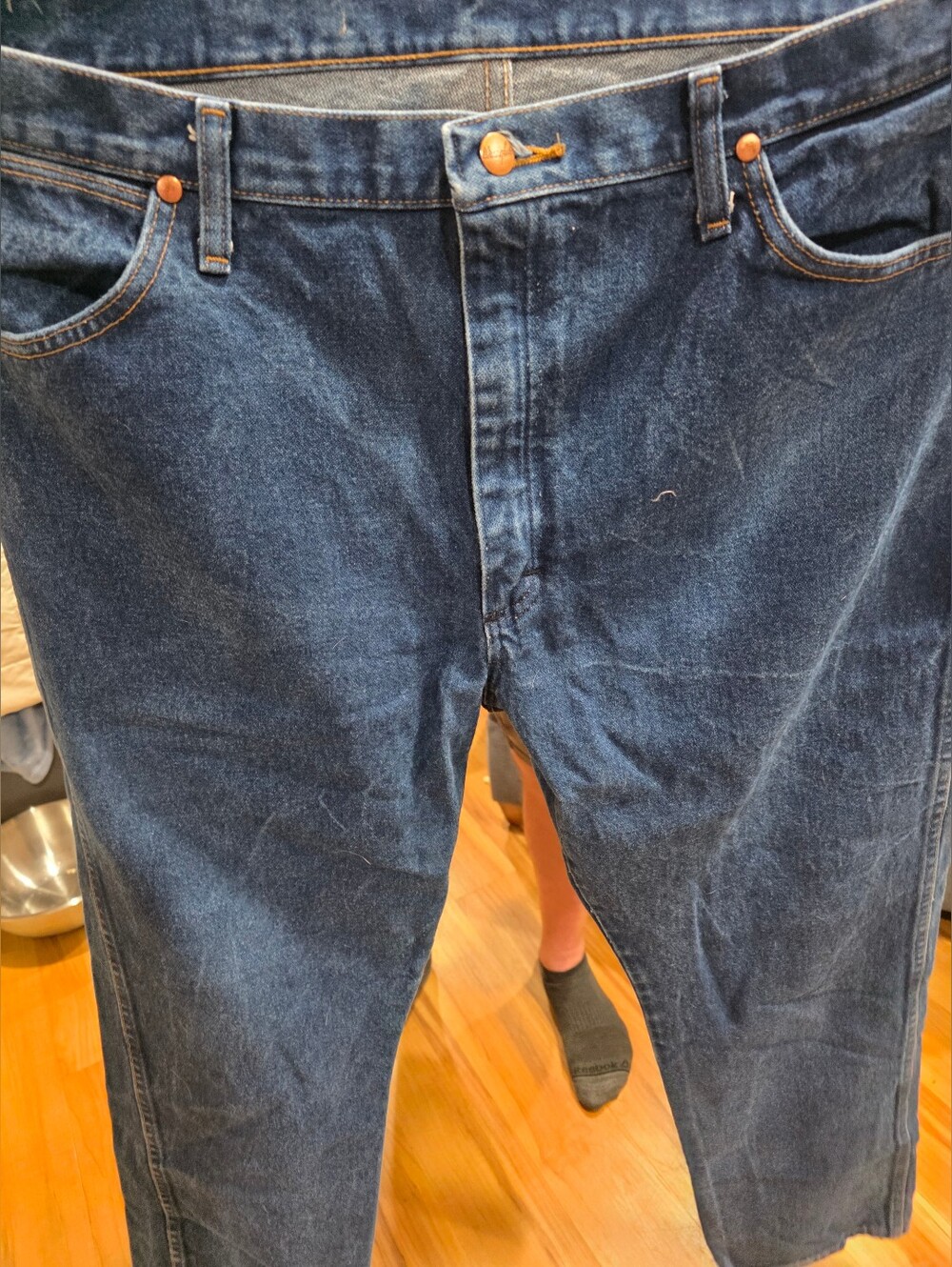 Wrangler Men's Dark Blue Relaxed Fit Jeans